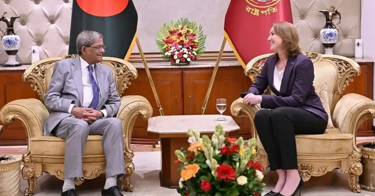 রাষ্ট্রপতির সঙ্গে সাক্ষাৎ করেছেন অস্ট্রেলিয়ার হাইকমিশনার